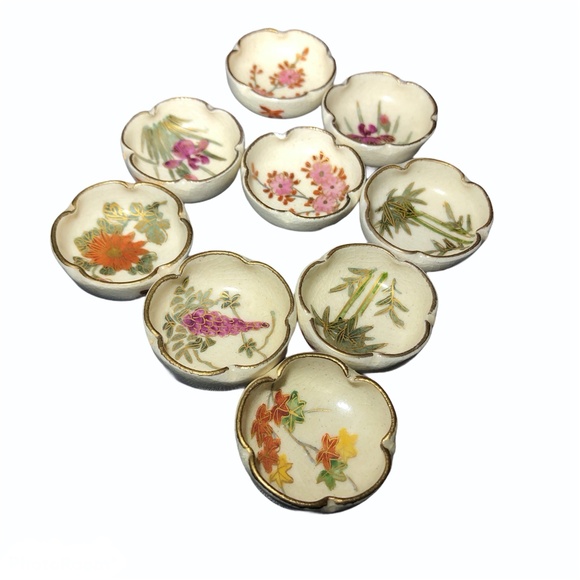 ANTIQUE JAPANESE SATSUMA POTTERY FLORAL MINI CUPS - SET OF 9 - Picture 2 of 14